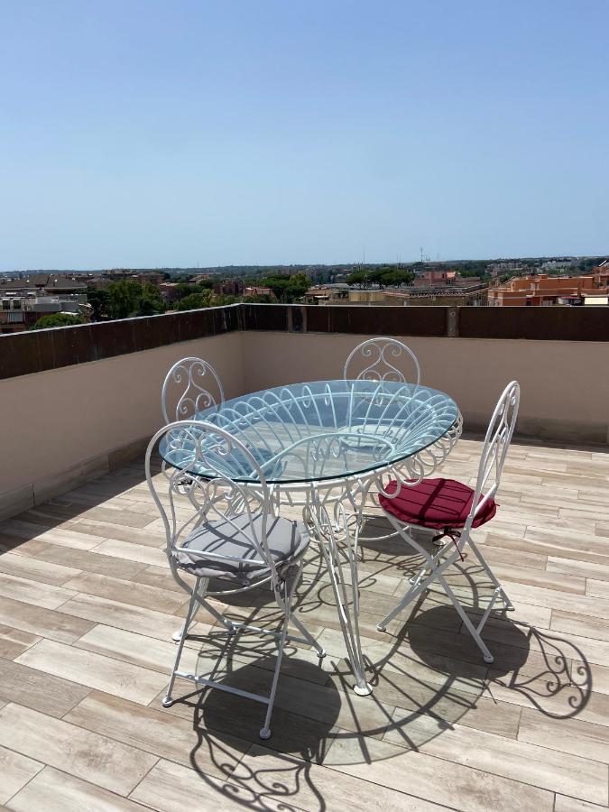 Attico Panoramico Luxury Roma Exterior foto